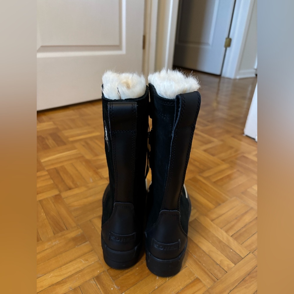 BNWT Sorel Black Leather Snow Boots - Picture 11 of 13